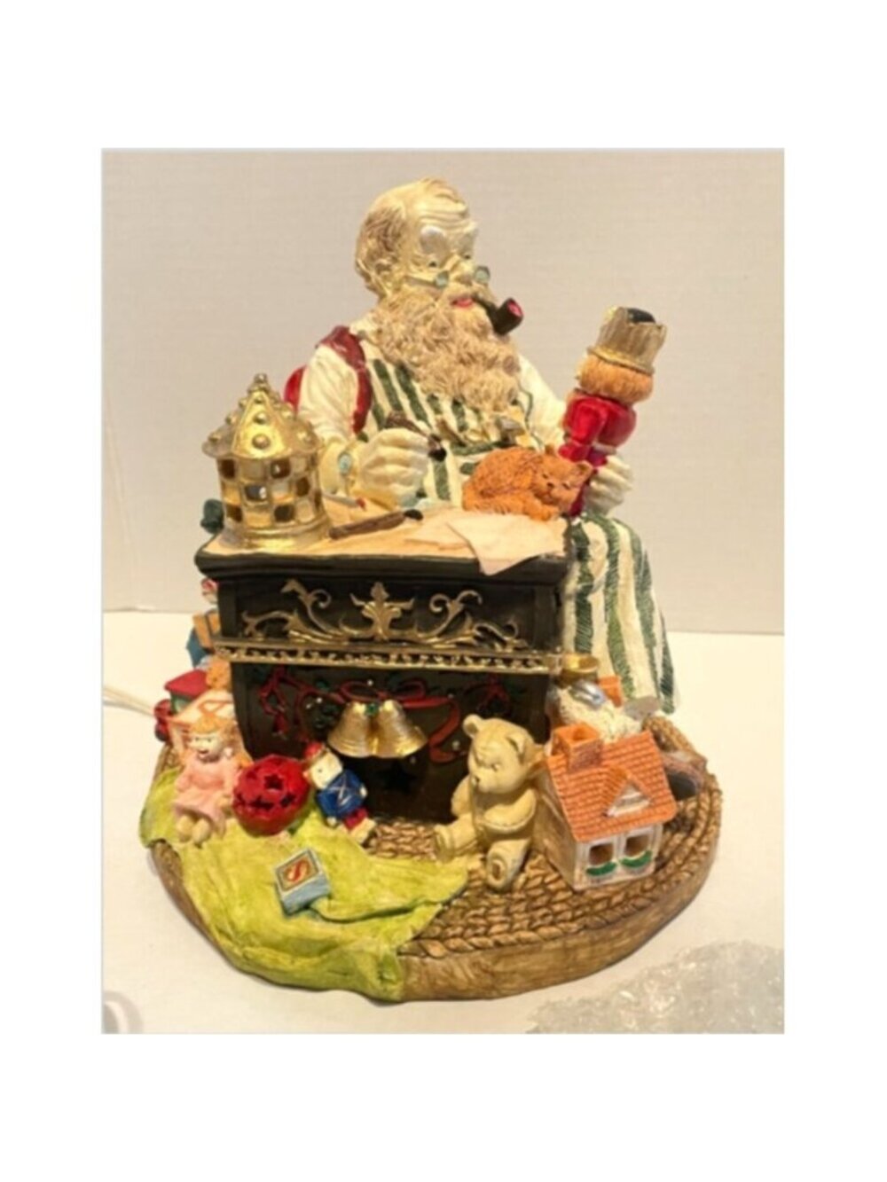 Light-Up Musical Resin Santa at Workbench – 9.5" Vintage Christmas Decor